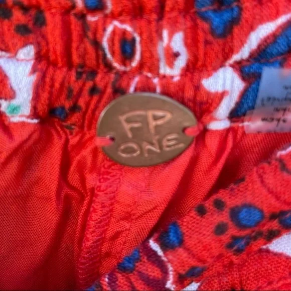 🦋Free People ruffle skirt🦋 - Picture 4 of 8